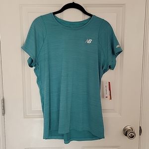 New Balance Women's athletic shirt size large teal - NWT